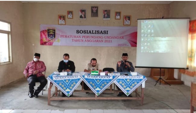 DPRD Kota Metro bekerjasama dengan bagian hukum sekertariat daerah kota Metro menggelar Sosialisasi Perda
