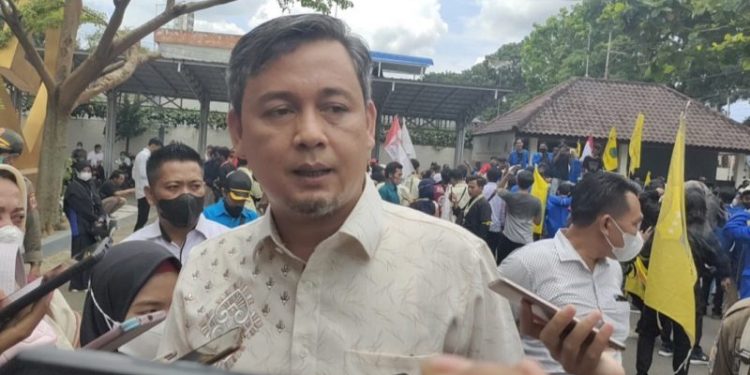 DPRD Kota Metro Dukung Orasi Ratusan Mahasiswa di kota Metro