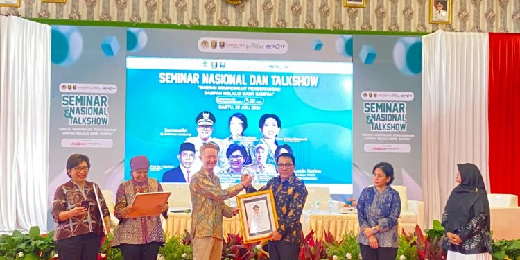 Walikota Metro : Perlu Edukasi Ke Masyarakat Tentang Pengelolaan Sampah