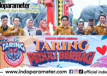 Aksi Peduli Taring Lampung: Sebar Nasi Kotak di Kota Tapis Berseri