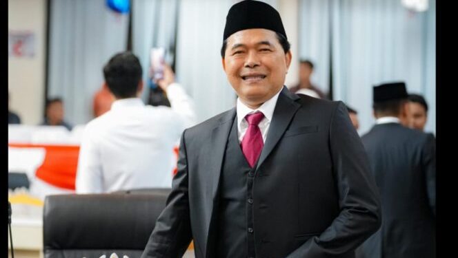 Reza Berawi, Notaris Yang Kini Mengabdi Sebagai Legislator