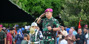 Danbrigif 4 Marinir/BS Pimpin Upacara Pemberangkatan Satgas Pamtas Mobile RI–PNG