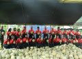 Danbrigif 4 Marinir/BS dan Ketua Cabang 7 PG Kormar Panen Melon di Yonif 7 Marinir