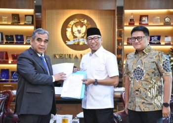 Ketua DPRD Lampung Ahmad Giri Akbar Dukung Gubernur Mirza Sampaikan Aspirasi Rakyat ke MPR dan Istana